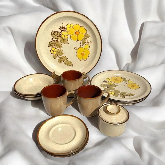 yamaka Other - Vintage Yamaka Stoneware Buttertree Dish Set for 3